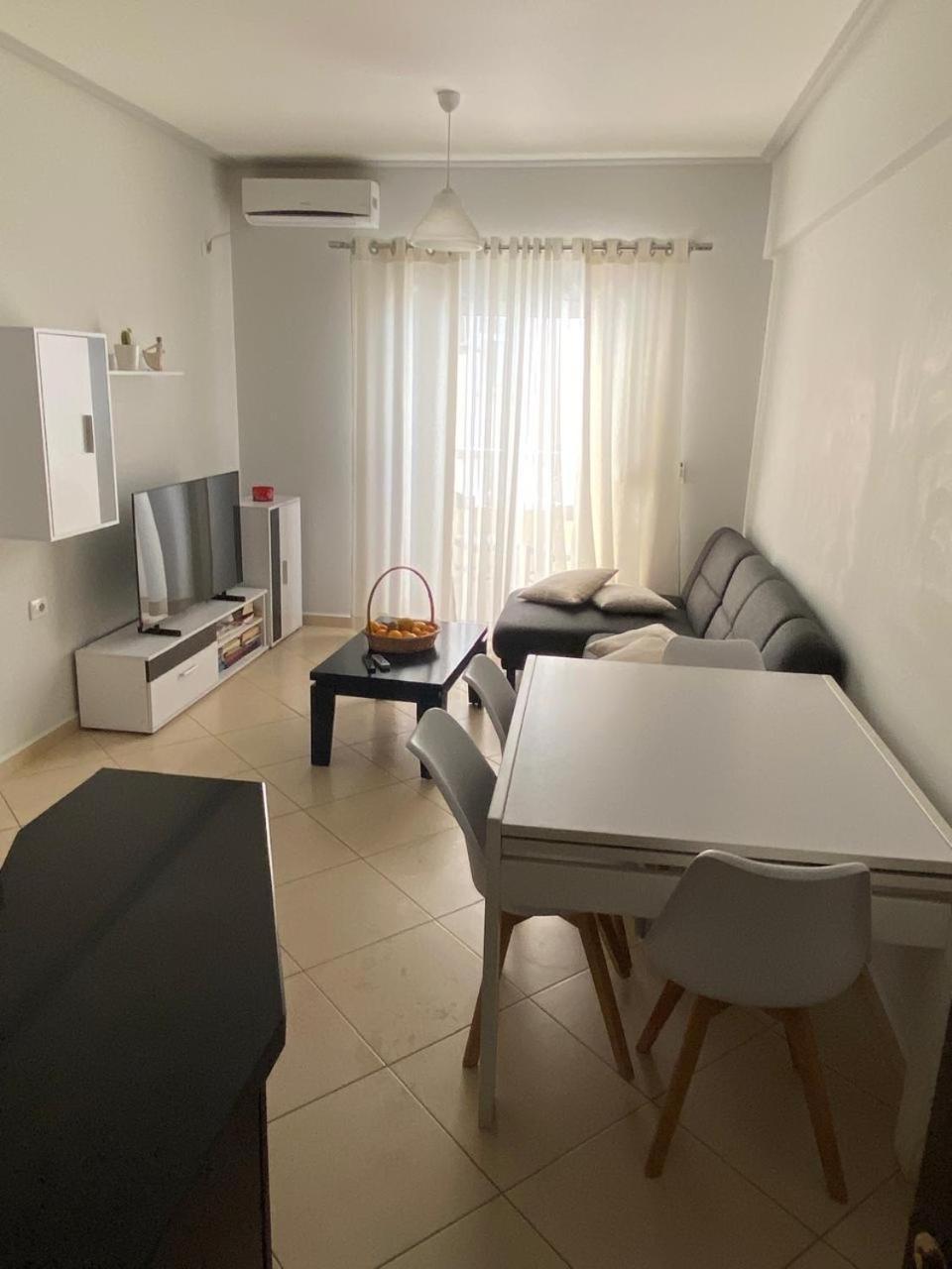 Appartamento Join The Ionian Sarandë Esterno foto