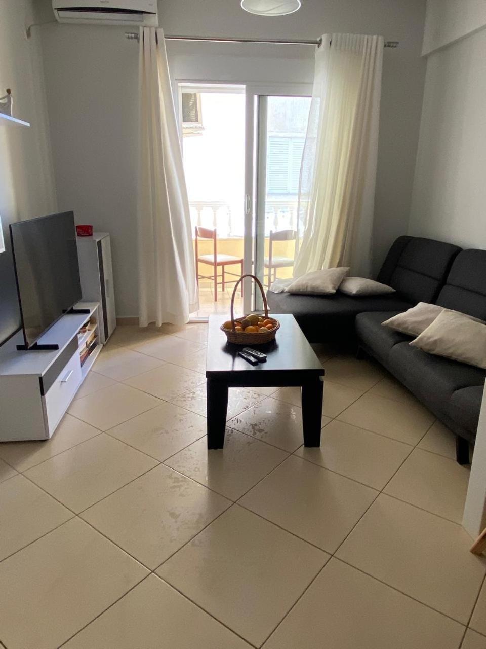 Appartamento Join The Ionian Sarandë Esterno foto